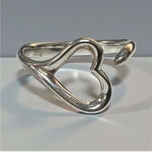 Tiffany & Co. Elsa Peretti Open Heart Ring .925 Sterling Silver Size 8 2.4g